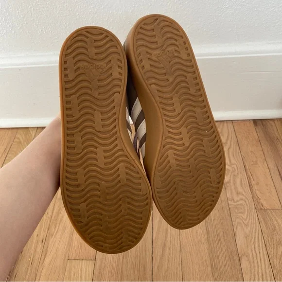 Adidas VL Court 3.0 Sneakers Brown Suede White Tan Rubber Sole Size Women's 7 - Picture 7 of 8